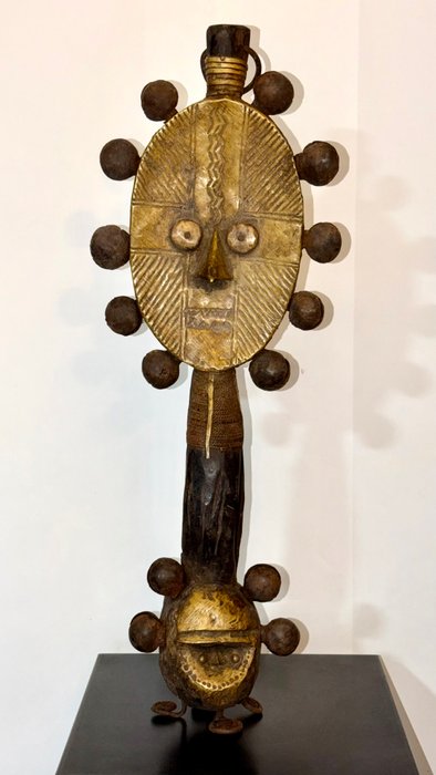 Figura de Reliquário Kota Mbulu-Ngulu - Gabão